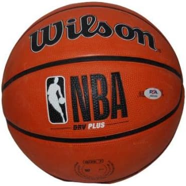 OCHAI AGBAJI aláírt (UTAH JAZZ) NBA-gumi *JAYHAWKSHOZ* kosárlabda PSA/DNS AM23856 - Dedikált Kosárlabda